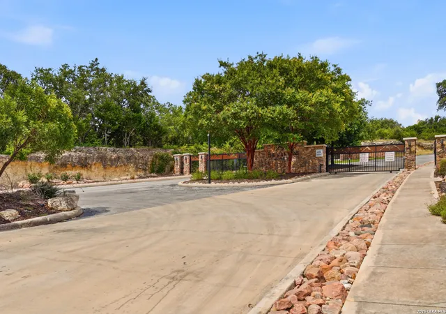 Photo 3 of Land for sale at 23045 Juliette Rdg, San Antonio, TX 78255 | MLS# 2005374 | Listing updated on 2026-08-14