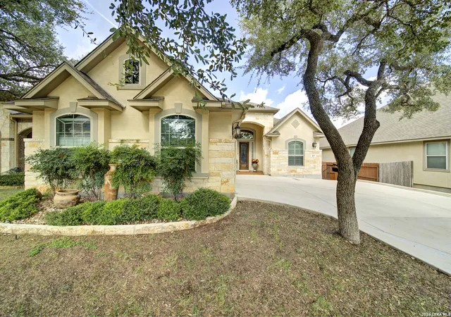 Photo 2 of Single family home for sale at 407 Mission Hill Run, New Braunfels, TX 78132 | MLS# 2005390 | Listing updated on 2026-09-17