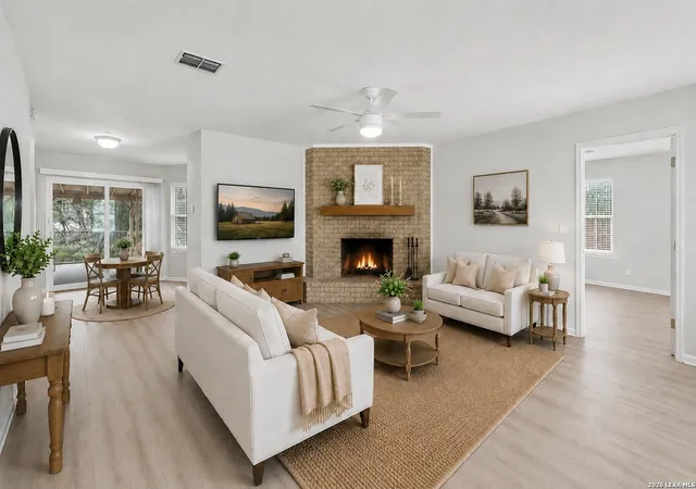 4th image of 52 Persimmon Dr, Wimberley, TX 78676 | MLS# 2005404
