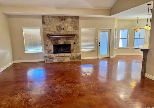 Photo 2 of Single family home for sale at 1351 Heritage Hl, Canyon Lake, TX 78133 | MLS# 2005407 | Listing updated on 2026-09-04