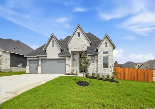 Photo 2 of Sale Pending at 116 Highland Park, Castroville, TX 78009 | MLS# 2005422 | Listing updated on 2026-10-09