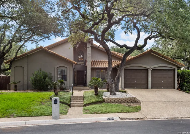 Photo 2 of Sale Pending at 13238 Hunters Lark St, San Antonio, TX 78230 | MLS# 2005501 | Listing updated on 2026-08-21