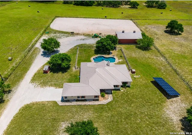 Photo 1 of Single family home for sale at 119 Scenic Hills, La Vernia, TX 78121 | MLS# 2005514 | Listing updated on 2026-09-23