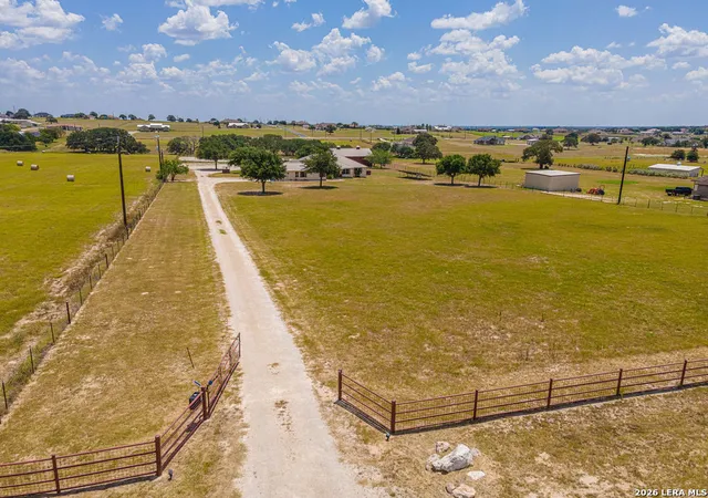 3rd image of 119 Scenic Hills, La Vernia, TX 78121 | MLS# 2005514