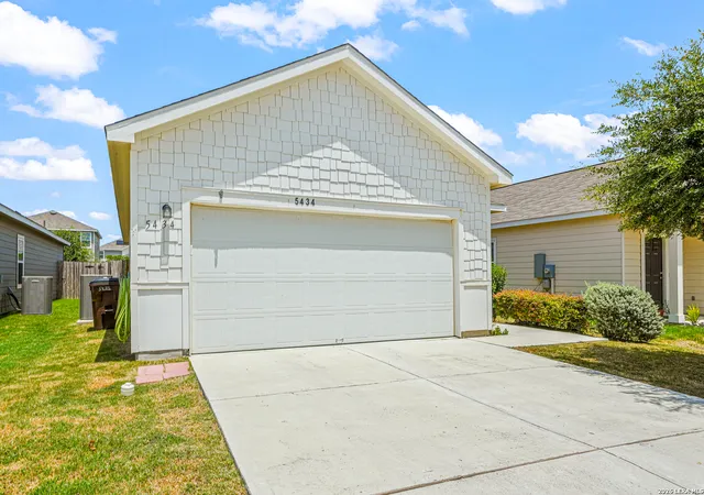 2nd image of 5434 Malakoff Dr, Converse, TX 78109 | MLS# 2005543