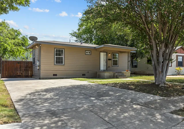 Photo 2 of Sale Pending at 222 Rayburn Dr, San Antonio, TX 78221 | MLS# 2005575 | Listing updated on 2026-09-18