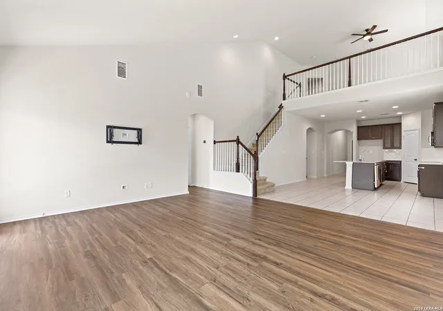 image of 124 Inverness, Boerne, TX 78015 | MLS# 2005593