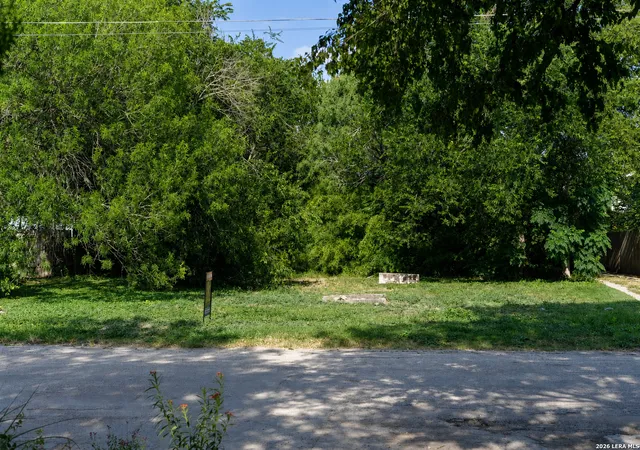 Photo 3 of Land for sale at 220 Muncey, San Antonio, TX 78202 | MLS# 2005693 | Listing updated on 2026-08-15