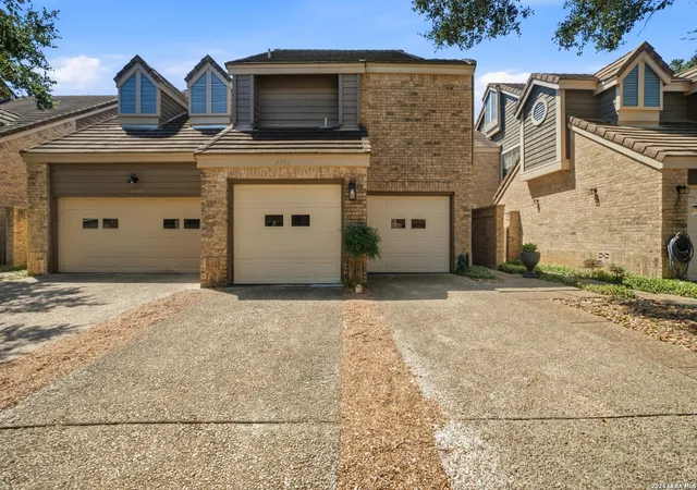 Photo 2 of Sale Pending at 4512 Smokey Wood Ln, San Antonio, TX 78249 | MLS# 2005716 | Listing updated on 2026-09-14