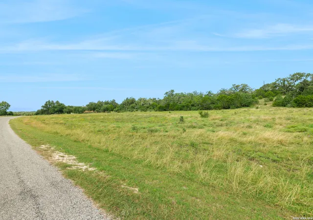 Photo 4 of Land for sale at 225 Doehne Oaks, New Braunfels, TX 78132 | MLS# 2005736 | Listing updated on 2026-09-07