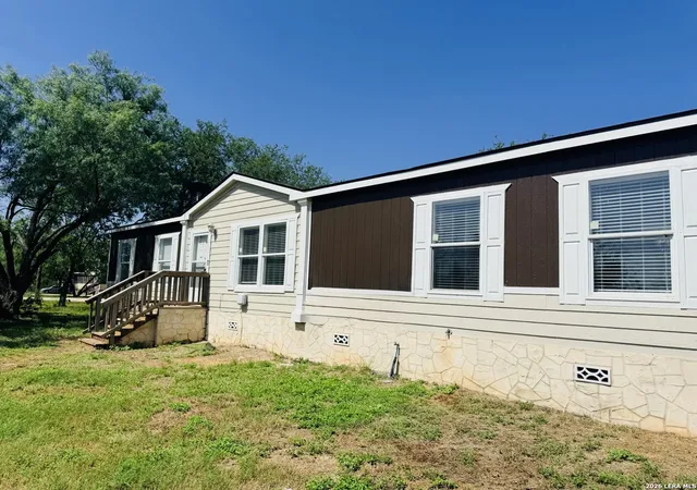 Photo 2 of Sale Pending at 10203 Hackelberg Rd, Atascosa, TX 78002 | MLS# 2005741 | Listing updated on 2026-08-29
