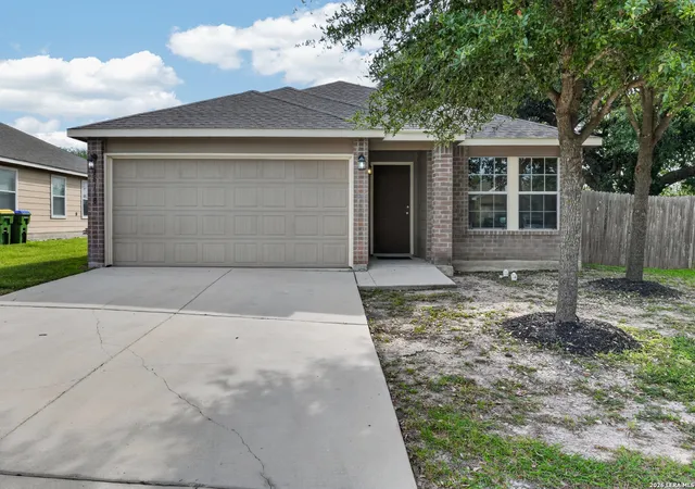 Photo 1 of Sale Pending at 16118 Caballo Run, Selma, TX 78154 | MLS# 2005787 | Listing updated on 2026-09-22