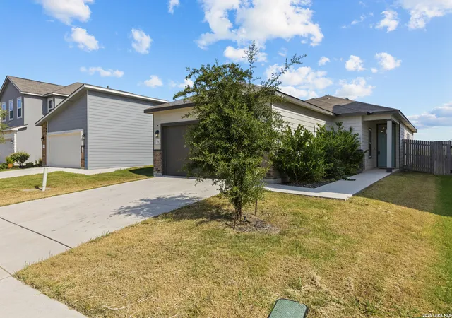 Photo 3 of Single family home for sale at 14534 Prairie Clover, San Antonio, TX 78253 | MLS# 2005811 | Listing updated on 2026-10-10