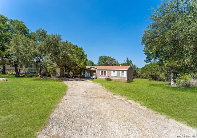 3rd image of 576 Wright Dr, Bandera, TX 78003 | MLS# 2005826