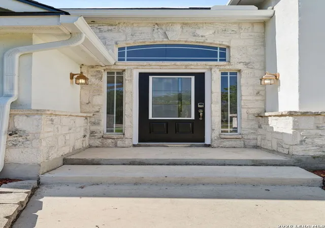 3rd image of 1611 Embassy Dr, Pleasanton, TX 78064 | MLS# 2005854
