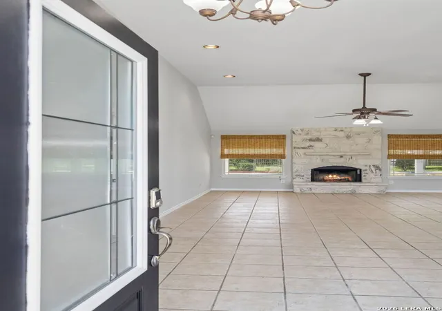 4th image of 1611 Embassy Dr, Pleasanton, TX 78064 | MLS# 2005854