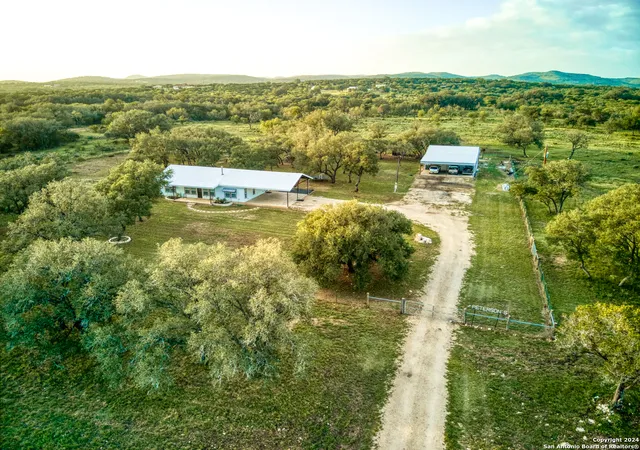 44th image of 623 Fm 1796, Utopia, TX 78884 | MLS# 2005864