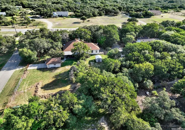 Photo 2 of Single family home for sale at 473 County Road 375, San Antonio, TX 78253 | MLS# 2005871 | Listing updated on 2026-09-05