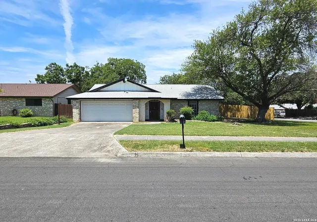 Photo 2 of Single family home for sale at 11243 El Sendero St, San Antonio, TX 78233 | MLS# 2005892 | Listing updated on 2026-09-14