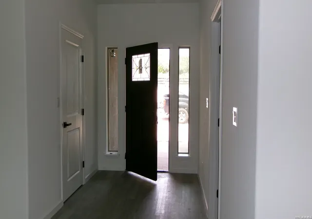 Photo 2 of Single family home for sale at 1880 Cottonwood Rd, Fischer, TX 78623 | MLS# 2005894 | Listing updated on 2026-08-16