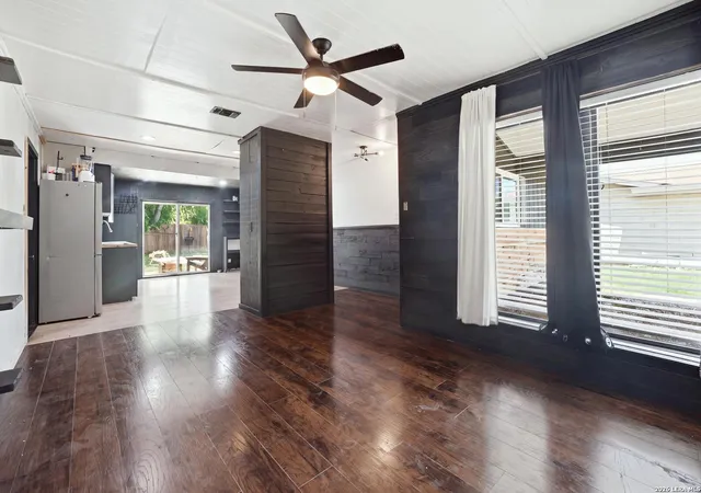 Photo 2 of Single family home for sale at 7115 Cypress Grove Dr, San Antonio, TX 78227 | MLS# 2005909 | Listing updated on 2026-09-06