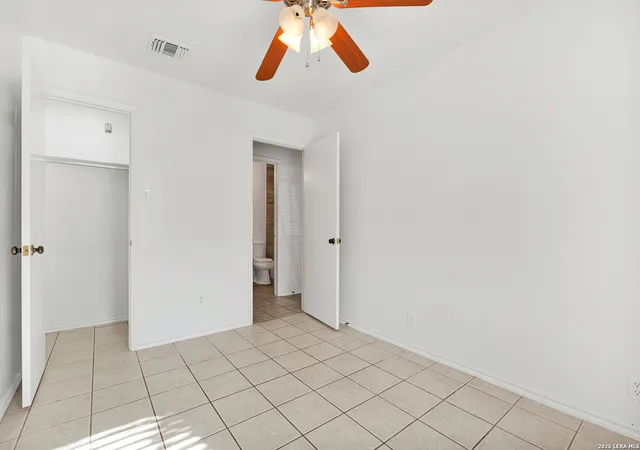 Photo 4 of Sale Pending at 7242 Breeze Hollow, San Antonio, TX 78250 | MLS# 2005911 | Listing updated on 2026-09-10