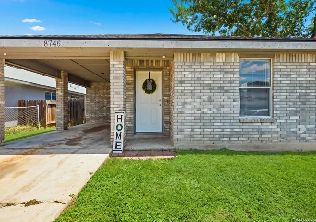 Photo 3 of Sale Pending at 8746 Seven Seas Dr, San Antonio, TX 78242 | MLS# 2005917 | Listing updated on 2026-09-16