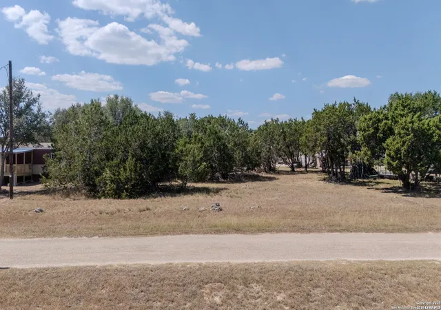 4th image of 194 Lot 83 Pr 1516, Bandera, TX 78003 | MLS# 2005927