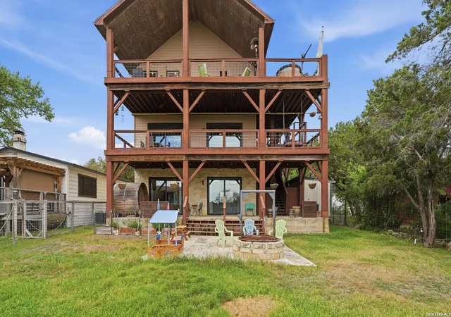 Photo 3 of Single family home for sale at 628 Country, Canyon Lake, TX 78133 | MLS# 2005943 | Listing updated on 2026-08-16