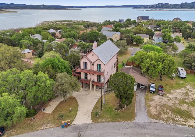 41st image of 628 Country, Canyon Lake, TX 78133 | MLS# 2005943