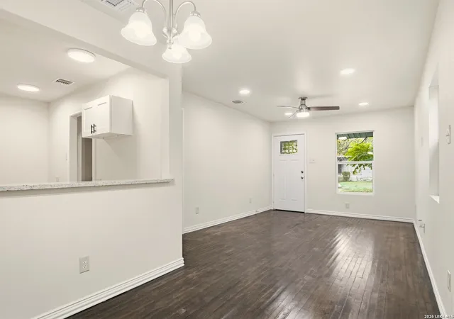 5th image of 151 Morningview, San Antonio, TX 78220 | MLS# 2005962