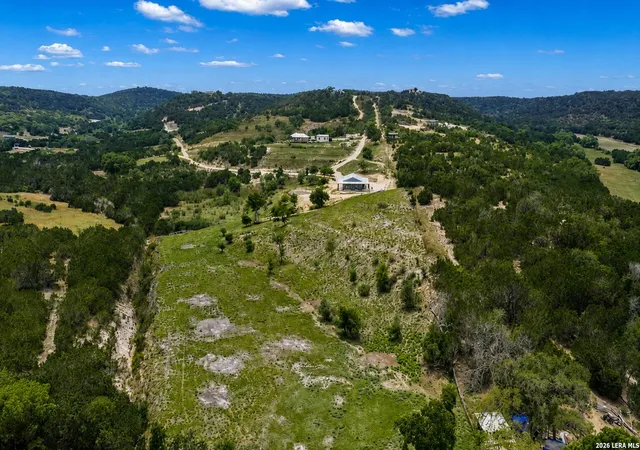 33rd image of 161 Balsly Rd, Center Point, TX 78010 | MLS# 2005970