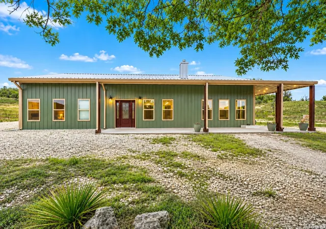 Photo 4 of Single family home for sale at 161 Balsly Rd, Center Point, TX 78010 | MLS# 2005970 | Listing updated on 2026-08-23