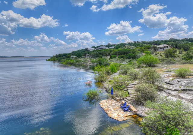 Photo 3 of Single family home for sale at 435 Nancy Dr, Canyon Lake, TX 78133 | MLS# 2006027 | Listing updated on 2026-09-14