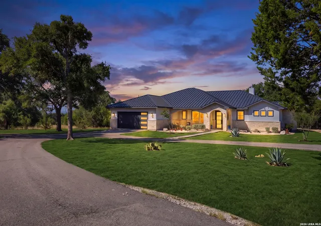 2nd image of 208 River Rdg, Boerne, TX 78006 | MLS# 2006055