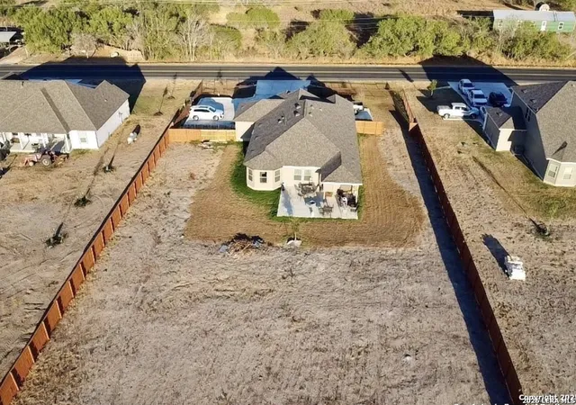 Photo 3 of Single family home for sale at 20929 Pleasanton Rd, San Antonio, TX 78264 | MLS# 2006069 | Listing updated on 2026-08-31