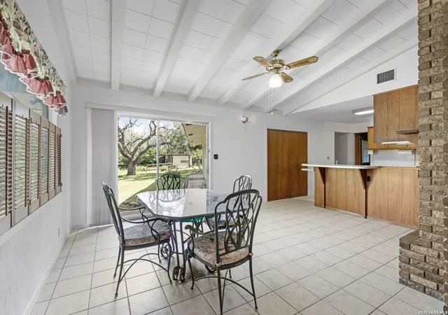 4th image of 105 Hale St, Fredericksburg, TX 78624 | MLS# 2006072