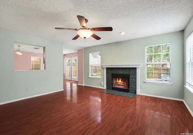 Photo 4 of Sale Pending at 1415 Canyon Parke Dr, San Antonio, TX 78232 | MLS# 2006090 | Listing updated on 2026-09-11