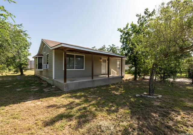 1st image of 620 Viewpoint Dr, Poteet, TX 78065 | MLS# 2006100