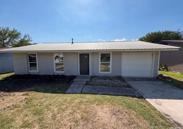 Photo 1 of Sale Pending at 7627 Glen Fls, San Antonio, TX 78239 | MLS# 2006132 | Listing updated on 2026-09-10
