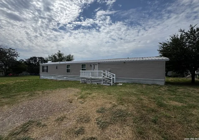 1st image of 607 Jackson St, Pleasanton, TX 78064 | MLS# 2006159
