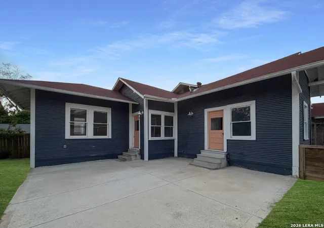 24th image of 510 E Locust St, San Antonio, TX 78212 | MLS# 2006160