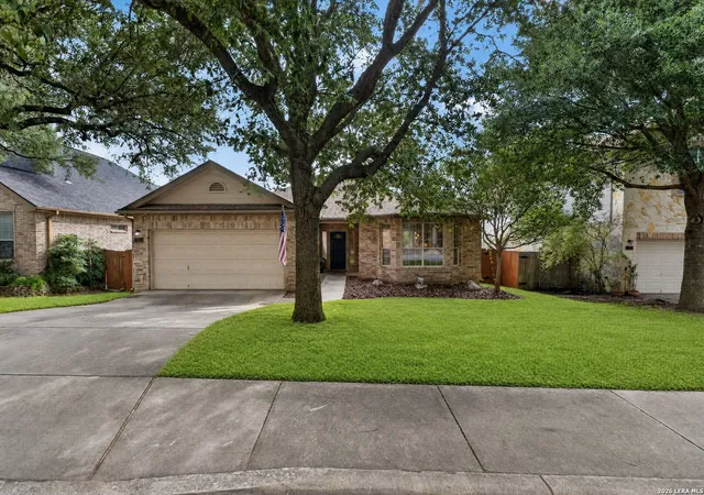 Photo 3 of Sale Pending at 742 San Gabriel Loop, New Braunfels, TX 78132 | MLS# 2006163 | Listing updated on 2026-09-15