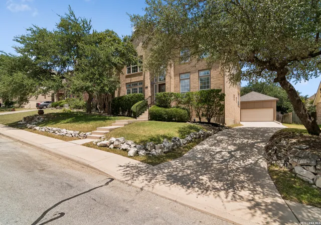 Photo 4 of Single family home for sale at 24232 Bear Mtn, San Antonio, TX 78258 | MLS# 2006168 | Listing updated on 2026-09-23