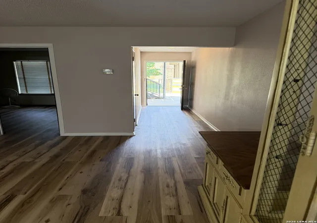 Photo 2 of Condo for sale at 911 Vance Jackson Rd #101, San Antonio, TX 78201 | MLS# 2006185 | Listing updated on 2026-08-17