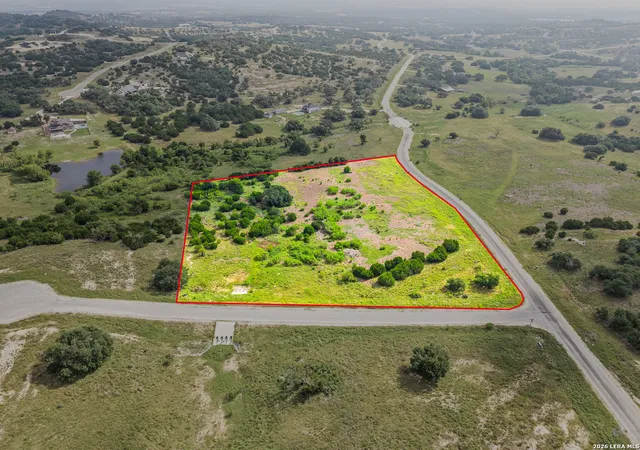 2nd image of 1496 Majestic Hills Dr, Blanco, TX 78606 | MLS# 2006240