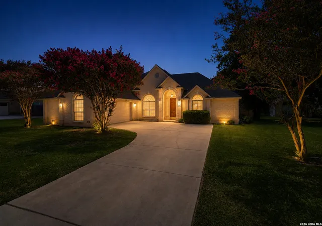 Photo 4 of Single family home for sale at 8408 Traciney Blvd, San Antonio, TX 78255 | MLS# 2006243 | Listing updated on 2026-09-11