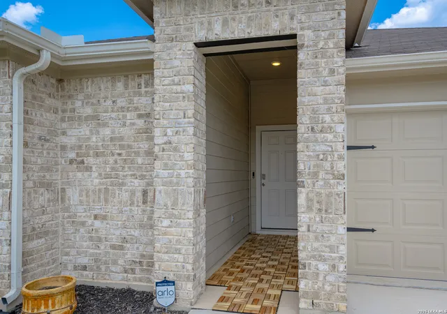 4th image of 936 Gerardia Ct, Seguin, TX 78155 | MLS# 2006337
