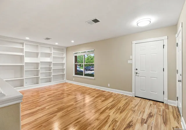 2nd image of 11623 Gulf Station, Helotes, TX 78023 | MLS# 2006361