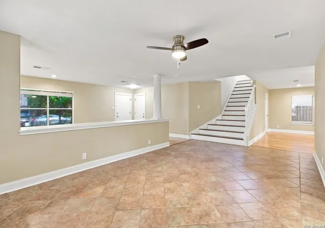 Photo 4 of Sale Pending at 11623 Gulf Station, Helotes, TX 78023 | MLS# 2006361 | Listing updated on 2026-10-08
